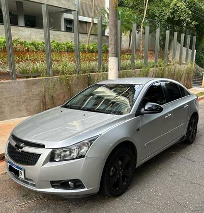 CHEVROLET CRUZE 1.8 LT 16V FLEX 4P AUTOMÁTICO CHEVROLET CRUZE 1.8 LT 16V FLEX 4P AUTOMÁTICO
